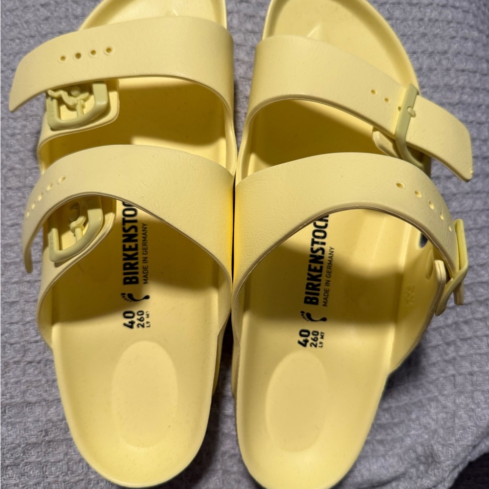 Women’s rubber Birkenstock sandals